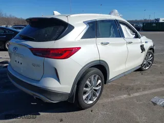 2020 Infiniti QX50 ESSENTIAL with VIN 3PCAJ5M37LF111864, listed as a IAAI auction lot 41448436 with 54,337 mi miles. Bid and sale history available at carsss.com. Image 4.