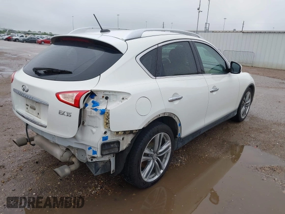 2011 Infiniti EX Journey z VIN JN1AJ0HP0BM800654, wystawiony jako IAAI lot #42198660 z przebiegiem 199 266 mil mil oraz . Historia ofert i sprzedaży dostępna na DreamBid. Obrazek 4.
