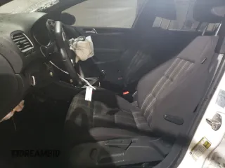 2013 Volkswagen GTI с VIN WVWGD7AJ1DW124574, выставлен на аукционе Copart как лот 44914075 с пробегом Не указан миль и Списание • Salvage title. История ставок и продаж доступна на DreamBid. Изображение 7.
