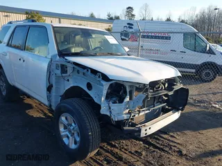 2022 Toyota 4Runner SR5 Premium with VIN JTENU5JR5N6075068, listed as a IAAI auction lot 41348606 with 54,315 mi miles. Bid and sale history available at carsss.com. Image 6.