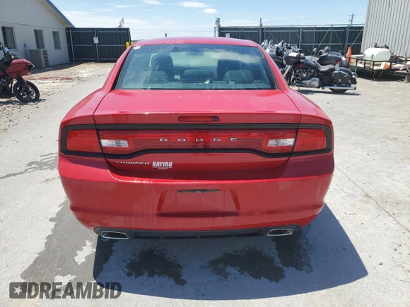 2013 Dodge Charger SE z VIN 2C3CDXBG1DH591742, wystawiony jako Copart lot #58427145 z przebiegiem 77 307 mil mil oraz Tytuł czysty. Historia ofert i sprzedaży dostępna na DreamBid. Obrazek 6.