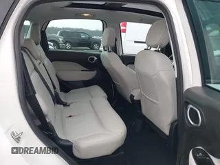 2018 FIAT 500L Trekking with VIN ZFBCFADH6JZ041198, listed as a IAAI auction lot 41063260 with 64,459 mi miles. Bid and sale history available at carsss.com. Image 8.