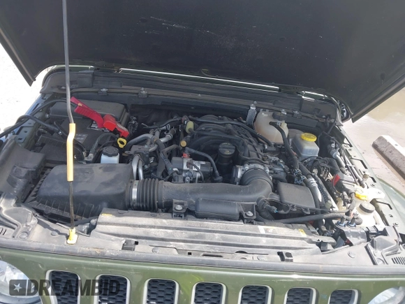 2022 Jeep Wrangler Unlimited Sahara Altitude with VIN 1C4HJXEG3NW194042, listed as a IAAI auction lot 42643314 with 32,091 mi miles and . Bid and sale history available at DreamBid. Image 10.