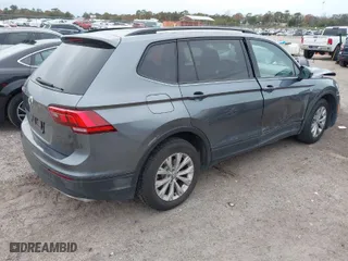 2019 Volkswagen Tiguan S with VIN 3VV1B7AX3KM047494, listed as a IAAI auction lot 41355084 with 90,612 mi miles. Bid and sale history available at carsss.com. Image 4.