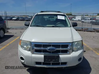 2009 Ford Escape XLS with VIN 1FMCU02759KD02022, listed as a IAAI auction lot 42228347 with 258,533 mi miles and . Bid and sale history available at DreamBid. Image 6.