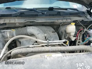 2014 Ram 1500 Express z VIN 1C6RR7FT5ES116417, wystawiony jako IAAI lot #42702562 z przebiegiem 108 180 mil mil oraz . Historia ofert i sprzedaży dostępna na DreamBid. Obrazek 19.