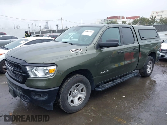 2021 Ram 1500 Tradesman z VIN 1C6RRFCGXMN714260, wystawiony jako IAAI lot #41866420 z przebiegiem 109 281 mil mil oraz . Historia ofert i sprzedaży dostępna na DreamBid. Obrazek 2.