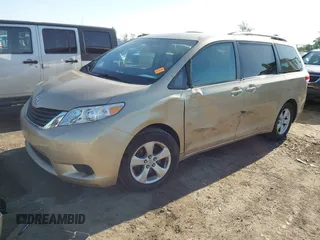 2011 Toyota Sienna LE AAS with VIN 5TDKK3DC1BS030276, listed as a IAAI auction lot 42340383 with 159,750 mi miles and . Bid and sale history available at DreamBid. Image 18.