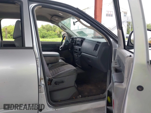2007 Dodge 1500 ST with VIN 1D7HA18K07J556699, listed as a IAAI auction lot 40279682 with 251,237 mi miles and . Bid and sale history available at carsss.com. Image 5.