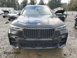 2022 BMW X7 M50i with VIN 5UXCX6C01N9L57177, listed as a Copart auction lot 88522035 with 33,031 mi miles and Salvage Title. Bid and sale history available at carsss.com. Image 5.