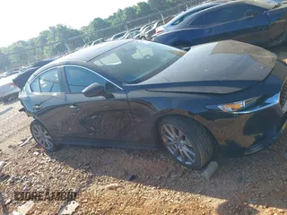 2024 Mazda 3 S Preferred z VIN 3MZBPACM7RM403246, wystawiony jako IAAI lot #42179543 z przebiegiem 19 279 mil mil oraz . Historia ofert i sprzedaży dostępna na DreamBid. Obrazek 12.