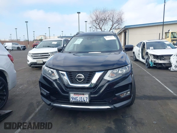 2019 Nissan Rogue SL with VIN 5N1AT2MT9KC749923, listed as a IAAI auction lot 41499939 with 39,193 mi miles and . Bid and sale history available at DreamBid. Image 12.