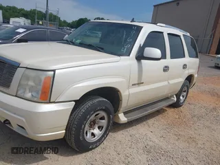 2006 Cadillac Escalade z VIN 1GYEK63N46R134468, wystawiony jako IAAI lot #42407664 z przebiegiem 240 664 mil mil oraz . Historia ofert i sprzedaży dostępna na DreamBid. Obrazek 2.