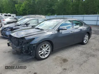 2010 Nissan Maxima SV z VIN 1N4AA5AP1AC804906, wystawiony jako Copart lot #57027245 z przebiegiem 149 794 mil mil oraz Szkoda całkowita • Salvage title. Historia ofert i sprzedaży dostępna na DreamBid. Obrazek 1.