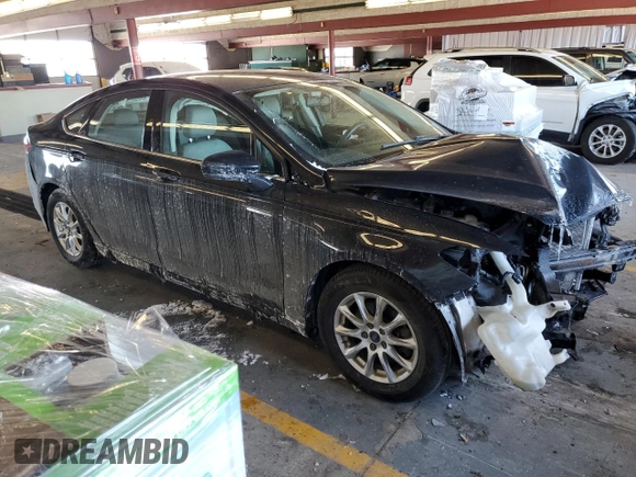 2015 Ford Fusion S with VIN 3FA6P0G76FR178857, listed as a Copart auction lot 45914115 with 140,810 mi miles and Clean Title. Bid and sale history available at DreamBid. Image 4.