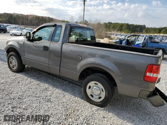 2005 Ford F-150 XL with VIN 1FTRF122X5NB50685, listed as a Copart auction lot 45153925 with 146,329 mi miles and Salvage Title. Bid and sale history available at carsss.com. Image 2.