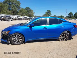 2020 Nissan Sentra SV with VIN 3N1AB8CVXLY211692, listed as a IAAI auction lot 40299661 with 88,858 mi miles. Bid and sale history available at carsss.com. Image 6.