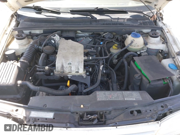 1998 Volkswagen Golf с VIN 3VWFB81H0WM245150, выставлен на аукционе IAAI как лот 42333395 с пробегом 184 410 миль миль и . История ставок и продаж доступна на DreamBid. Изображение 10.
