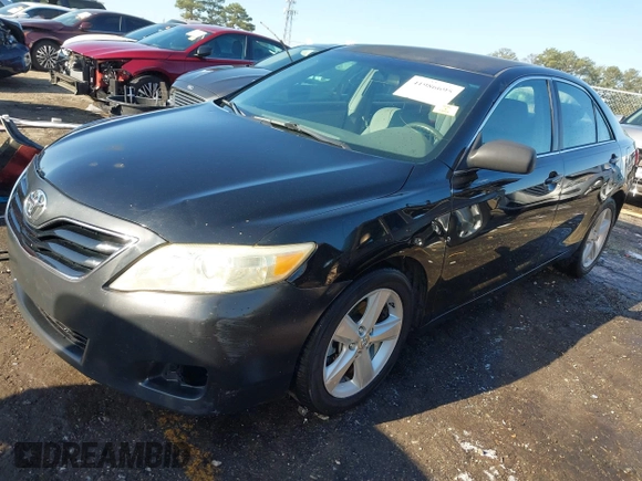 2011 Toyota Camry LE z VIN 4T1BF3EK0BU178887, wystawiony jako IAAI lot #41986695 z przebiegiem 241 360 mil mil oraz . Historia ofert i sprzedaży dostępna na DreamBid. Obrazek 17.