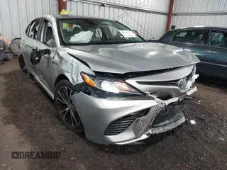 2018 Toyota Camry LE с VIN JTNB11HK4J3041535, выставлен на аукционе IAAI как лот 42731117 с пробегом 133 392 миль миль и . История ставок и продаж доступна на DreamBid. Изображение 1.