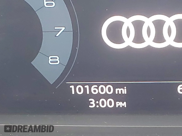 2020 Audi Q3 Premium z VIN WA1AECF30L1052472, wystawiony jako IAAI lot #41886809 z przebiegiem 101 600 mil mil oraz . Historia ofert i sprzedaży dostępna na DreamBid. Obrazek 15.