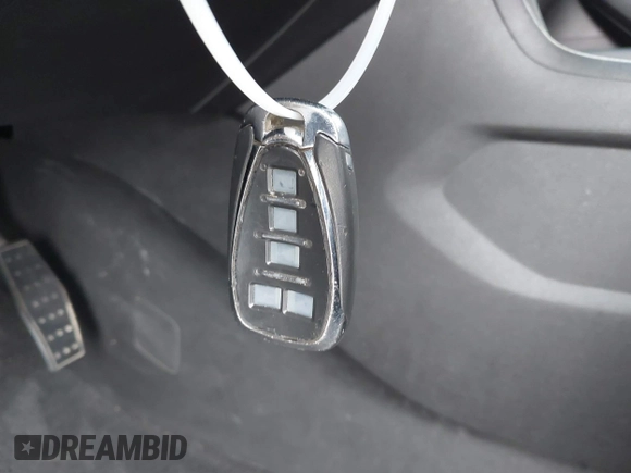 2018 Chevrolet Traverse LT Cloth with VIN 1GNERGKW0JJ263209, listed as a IAAI auction lot 42294170 with 115,619 mi miles and . Bid and sale history available at DreamBid. Image 11.