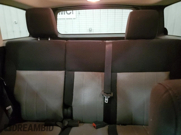 2010 Dodge Nitro SXT z VIN 1D4PT5GK8AW158064, wystawiony jako Copart lot #84274974 z przebiegiem 202 668 mil mil oraz Czysty tytuł • Clean title. Historia ofert i sprzedaży dostępna na DreamBid. Obrazek 10.