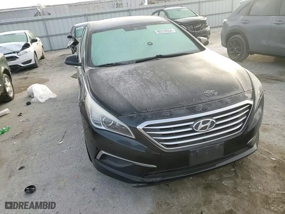 2016 Hyundai Sonata 2.4L SE with VIN 5NPE24AF3GH319027, listed as a Copart auction lot 86310354 with 130,305 mi miles and Salvage Title. Bid and sale history available at carsss.com. Image 11.