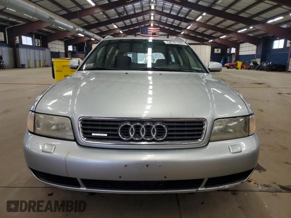 1998 Audi A4 с VIN WAUGD28D9WA228097, выставлен на аукционе Copart как лот 52101205 с пробегом 157 087 миль миль и Чистый • Clean title. История ставок и продаж доступна на DreamBid. Изображение 5.