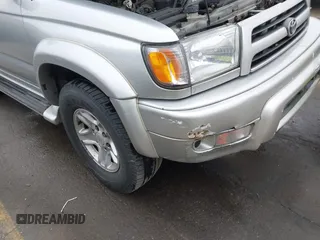 2000 Toyota 4Runner SR5 with VIN JT3GN86RXY0140450, listed as a IAAI auction lot 41374941 with 276,815 mi miles and . Bid and sale history available at DreamBid. Image 6.