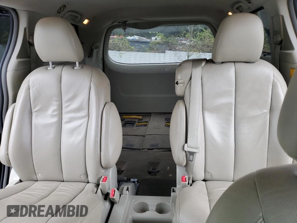 2012 Toyota Sienna with VIN 5TDKA3DC8CS009526, listed as a Copart auction lot 80279714 with 186,703 mi miles and Salvage Title. Bid and sale history available at DreamBid. Image 10.