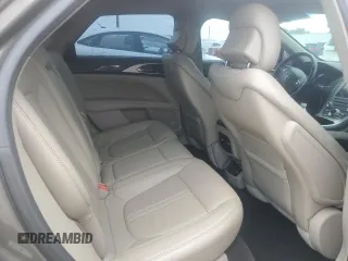 2017 Lincoln MKZ Reserve с VIN 3LN6L5EC8HR610950, выставлен на аукционе Copart как лот 60728985 с пробегом 50 934 миль миль и Чистый • Clean title. История ставок и продаж доступна на DreamBid. Изображение 10.