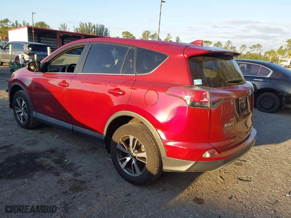 2018 Toyota RAV4 XLE with VIN 2T3WFREV7JW496591, listed as a IAAI auction lot 41752233 with 54,027 mi miles. Bid and sale history available at carsss.com. Image 3.