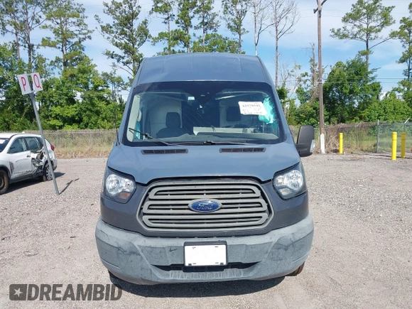 2019 Ford Transit z VIN 1FTYR3XM6KKB28883, wystawiony jako IAAI lot #42578545 z przebiegiem 107 204 mil mil oraz . Historia ofert i sprzedaży dostępna na DreamBid. Obrazek 12.