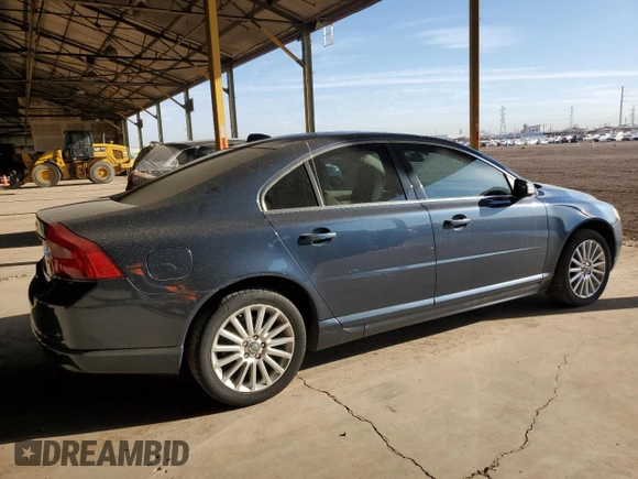 2008 Volvo S80 3.2L with VIN YV1AS982X81057606, listed as a Copart auction lot 75351104 with 178,363 mi miles and Clean Title. Bid and sale history available at carsss.com. Image 3.