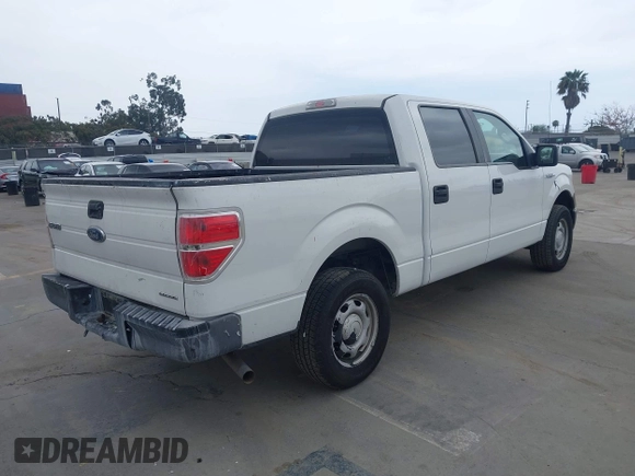 2014 Ford F-150 XL with VIN 1FTEW1CM7EKD93466, listed as a IAAI auction lot 42185252 with 50,122 mi miles and . Bid and sale history available at DreamBid. Image 4.