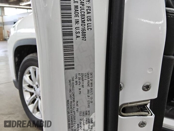 2021 Jeep Cherokee Latitude с VIN 1C4PJLCBXMD168897, выставлен на аукционе Copart как лот 61011115 с пробегом 62 400 миль миль и Чистый • Clean title. История ставок и продаж доступна на DreamBid. Изображение 13.