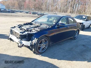 2019 Mercedes-Benz E-Class E 300 with VIN WDDZF4KB8KA592634, listed as a IAAI auction lot 41817498 with 103,676 mi miles. Bid and sale history available at carsss.com. Image 17.