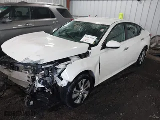 2019 Nissan Altima 2.5 S with VIN 1N4BL4BV6KC129884, listed as a IAAI auction lot 41687415 with 59,397 mi miles. Bid and sale history available at carsss.com. Image 17.