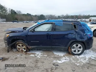 2021 Jeep Compass Altitude с VIN 3C4NJCBB3MT523153, выставлен на аукционе IAAI как лот 41394050 с пробегом 51 657 миль миль и . История ставок и продаж доступна на DreamBid. Изображение 14.