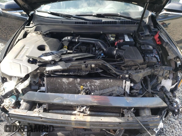 2014 Lincoln MKZ with VIN 3LN6L2J99ER811776, listed as a Copart auction lot 57461195 with Not provided miles and Salvage title. Bid and sale history available at DreamBid. Image 11.