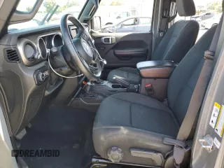 2018 Jeep Wrangler Unlimited Sport with VIN 1C4HJXDG9JW239352, listed as a Copart auction lot 60150475 with 53,697 mi miles and Salvage title. Bid and sale history available at DreamBid. Image 7.