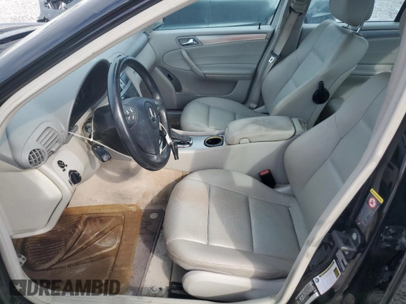 2006 Mercedes-Benz C 230 Sport с VIN WDBRF52H86A890481, выставлен на аукционе Copart как лот 57113225 с пробегом Не указан миль и Списание • Salvage title. История ставок и продаж доступна на DreamBid. Изображение 7.