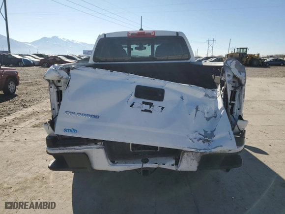 2018 Chevrolet Colorado 4WD Z71 with VIN 1GCPTDE1XJ1215573, listed as a Copart auction lot 47011385 with 73,476 mi miles and Salvage Title. Bid and sale history available at carsss.com. Image 6.