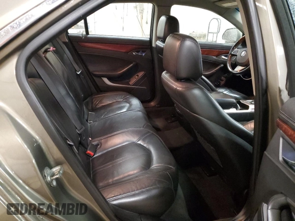2010 Cadillac CTS Luxury z VIN 1G6DG5EG7A0147310, wystawiony jako Copart lot #49369695 z przebiegiem 213 851 mil mil oraz Czysty tytuł • Clean title. Historia ofert i sprzedaży dostępna na DreamBid. Obrazek 10.