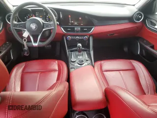 2019 Alfa Romeo Giulia Sport with VIN ZARFAMAN1K7619490, listed as a Copart auction lot 86025104 with 35,267 mi miles and Clean Title. Bid and sale history available at carsss.com. Image 8.