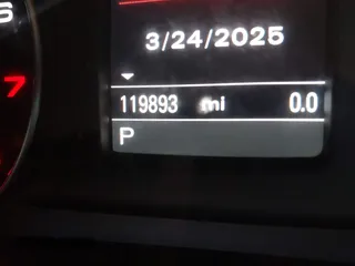 2015 Audi Q3 Premium Plus с VIN WA1EFCFS7FR006858, выставлен на аукционе IAAI как лот 41838322 с пробегом 119 893 миль миль и . История ставок и продаж доступна на DreamBid. Изображение 15.