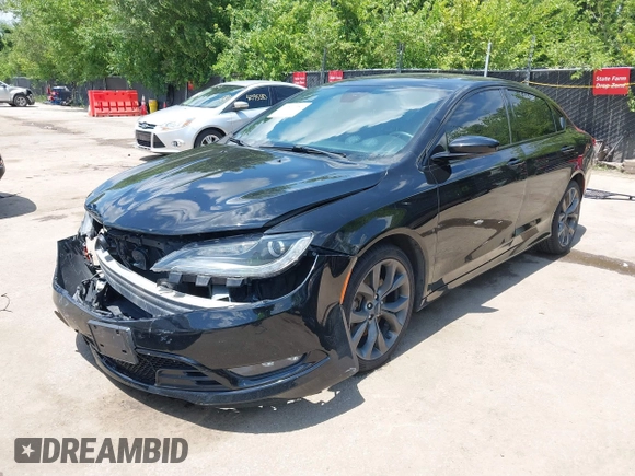 2015 Chrysler 200 S with VIN 1C3CCCBB1FN538906, listed as a IAAI auction lot 42567350 with 131,549 mi miles and . Bid and sale history available at DreamBid. Image 18.