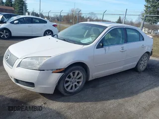2009 Mercury Milan with VIN 3MEHM07Z29R624549, listed as a IAAI auction lot 41853508 with 322,828 mi miles. Bid and sale history available at carsss.com. Image 17.