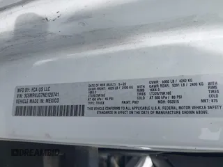 2022 Ram ProMaster Cargo z VIN 3C6MRVJG7NE120741, wystawiony jako IAAI lot #42205225 z przebiegiem 165 564 mil mil oraz . Historia ofert i sprzedaży dostępna na DreamBid. Obrazek 9.